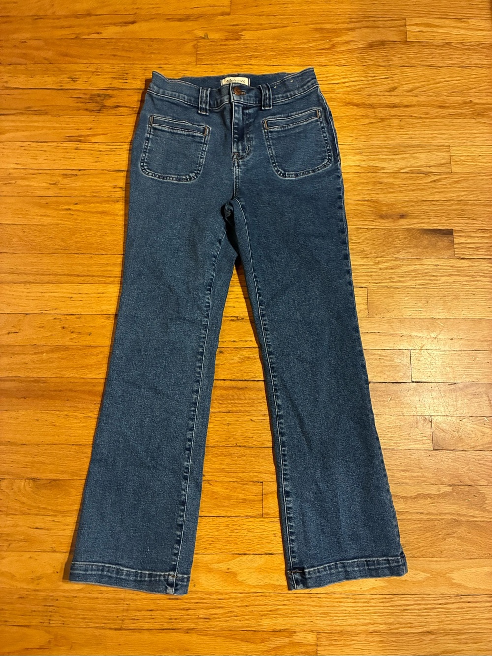 Madewell Mid-Rise Kick-Out Patch Pocket Jeans - Size 26